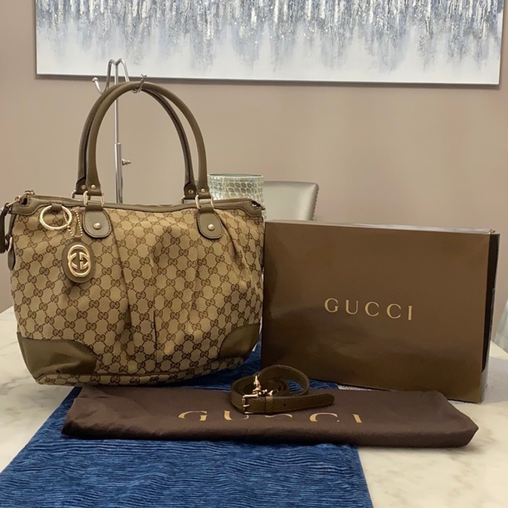 🎉ONE DAY SALE🎉💎✨Authentic medium Gucci sukey✨💎